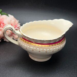 Vintage 1950s Alfred Meakin Royal Wembley Creamer